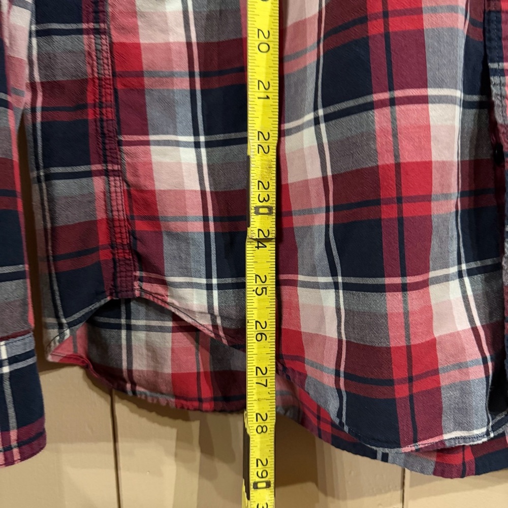 J. Crew RARE Red and Blue Plaid Button Down Shirt! The real DEAL!! ✌️ ❤️ - Picture 6 of 8